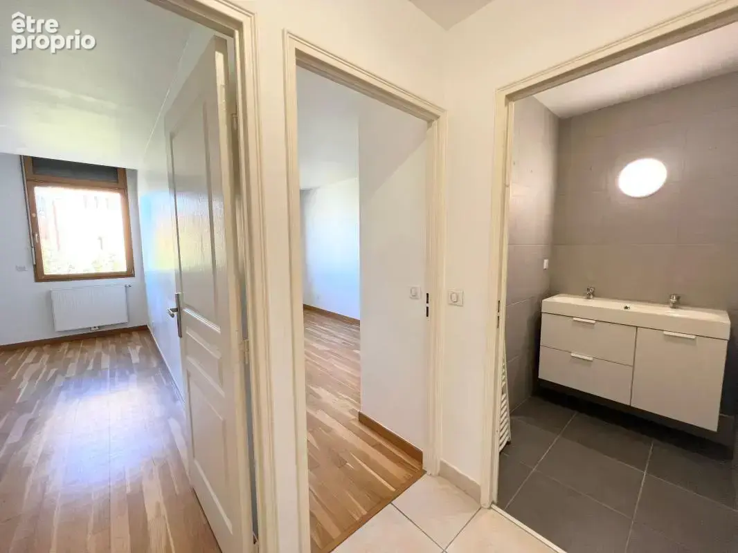 Appartement T3 À Vendre avec garage - photo 3