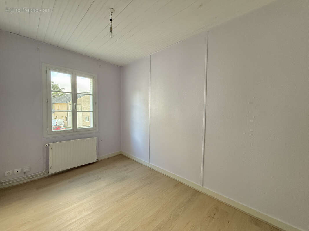 Appartement à BLERE