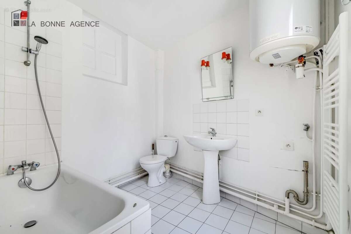 Appartement à PARIS-8E