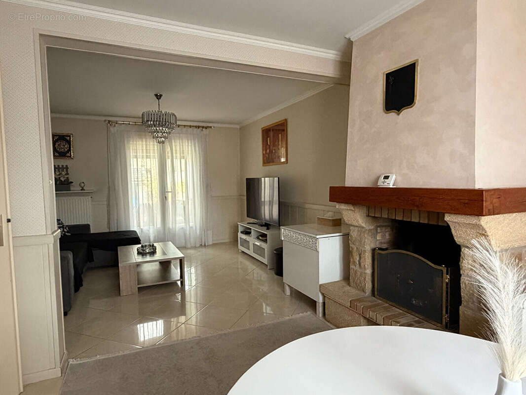 Maison à SAINT-PIERRE-LES-ELBEUF