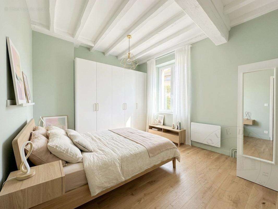 Maison à CHAPONOST