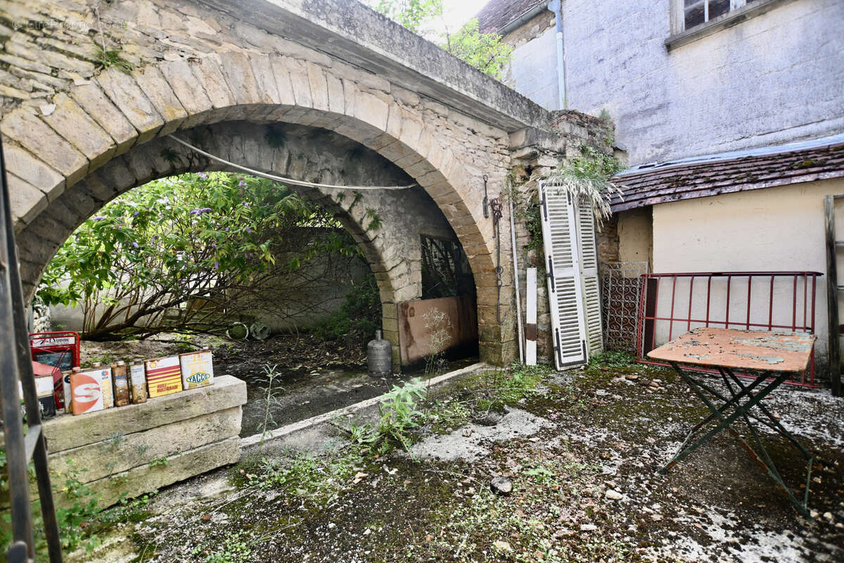 Appartement à VEZELAY