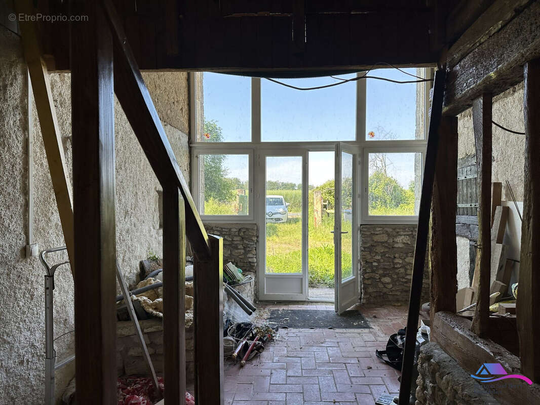 Entrée - Maison à TOUCHAY