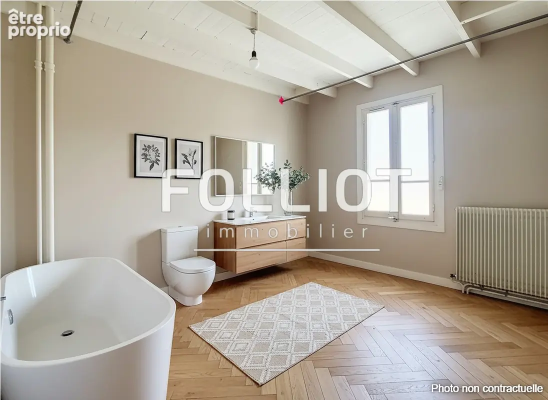 Maison à vendre à Saint-Jean-le-Thomas - Potentiel à rénover - photo 10