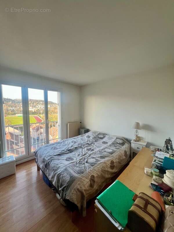 Appartement à VILLEBON-SUR-YVETTE