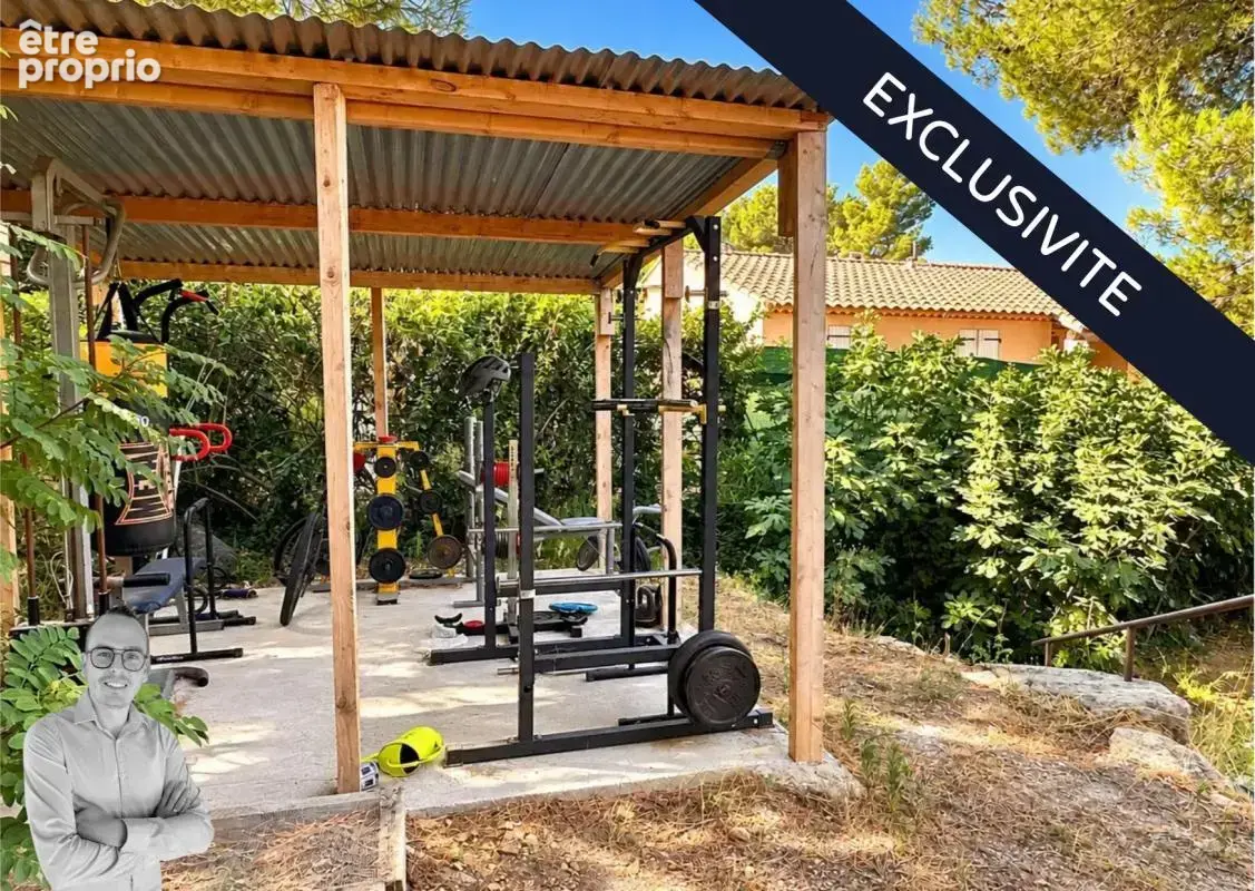 Maison de plain-pied de 130 m² avec piscine sur 728 m² de terrain - photo 3