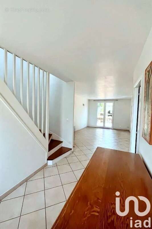 Photo 2 - Maison à SAINT-OUEN-L'AUMONE