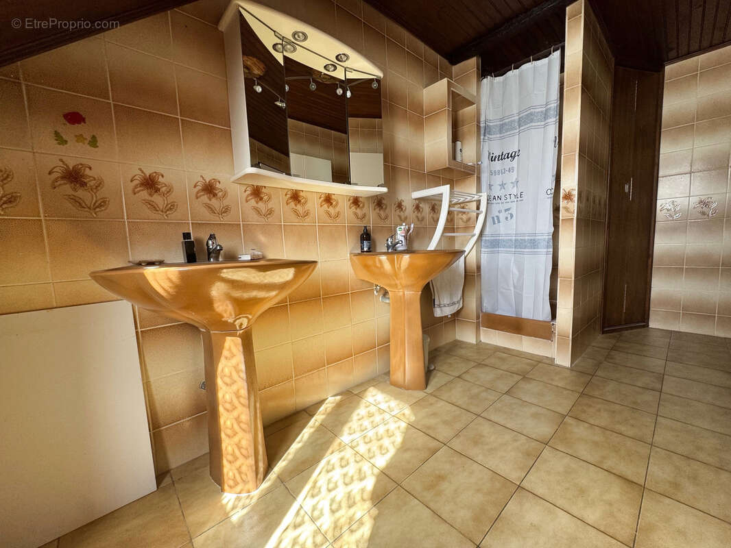 Maison à MARLY-LA-VILLE