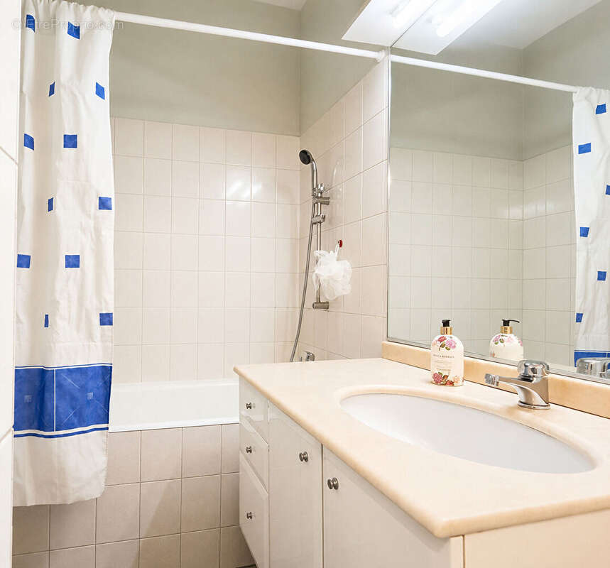 Appartement à MARSEILLE-11E