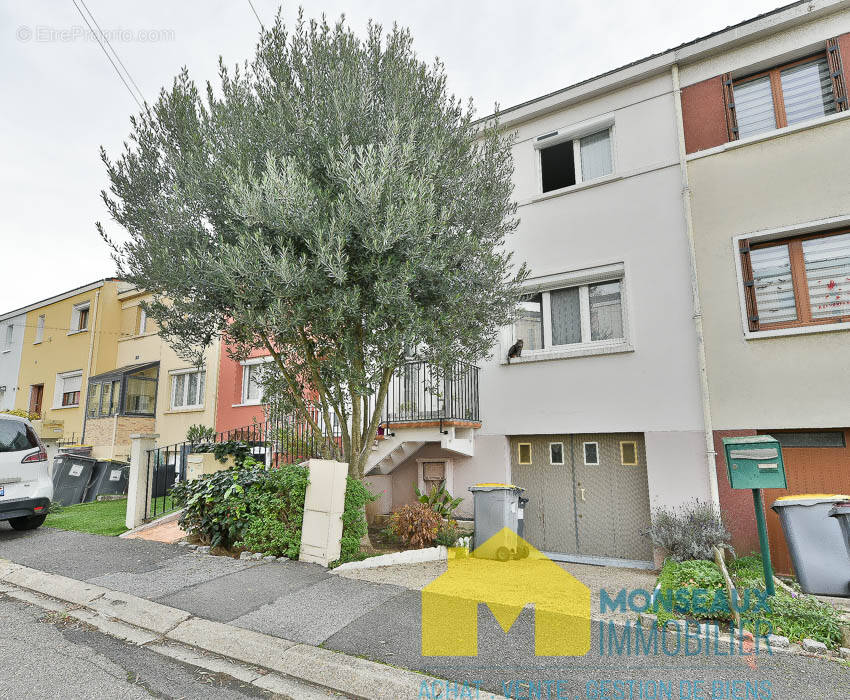 Maison à EPINAY-SUR-ORGE