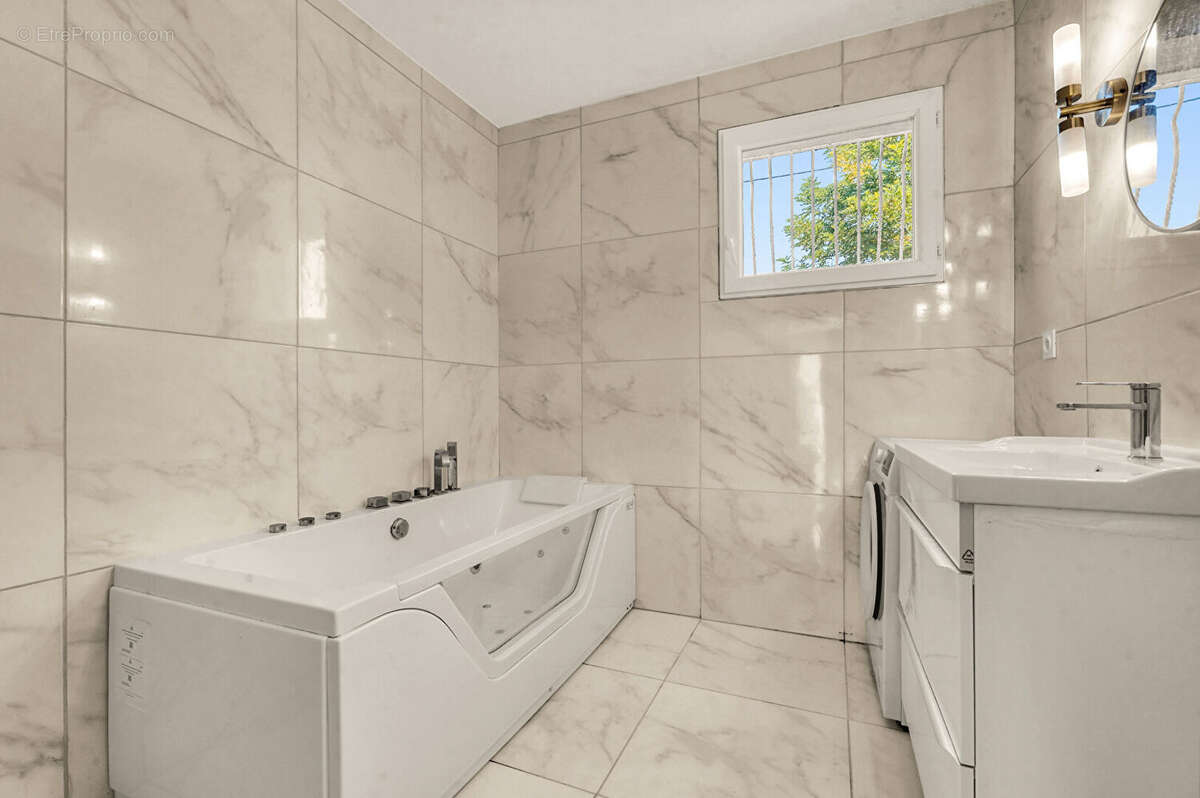 Maison à ESCALQUENS