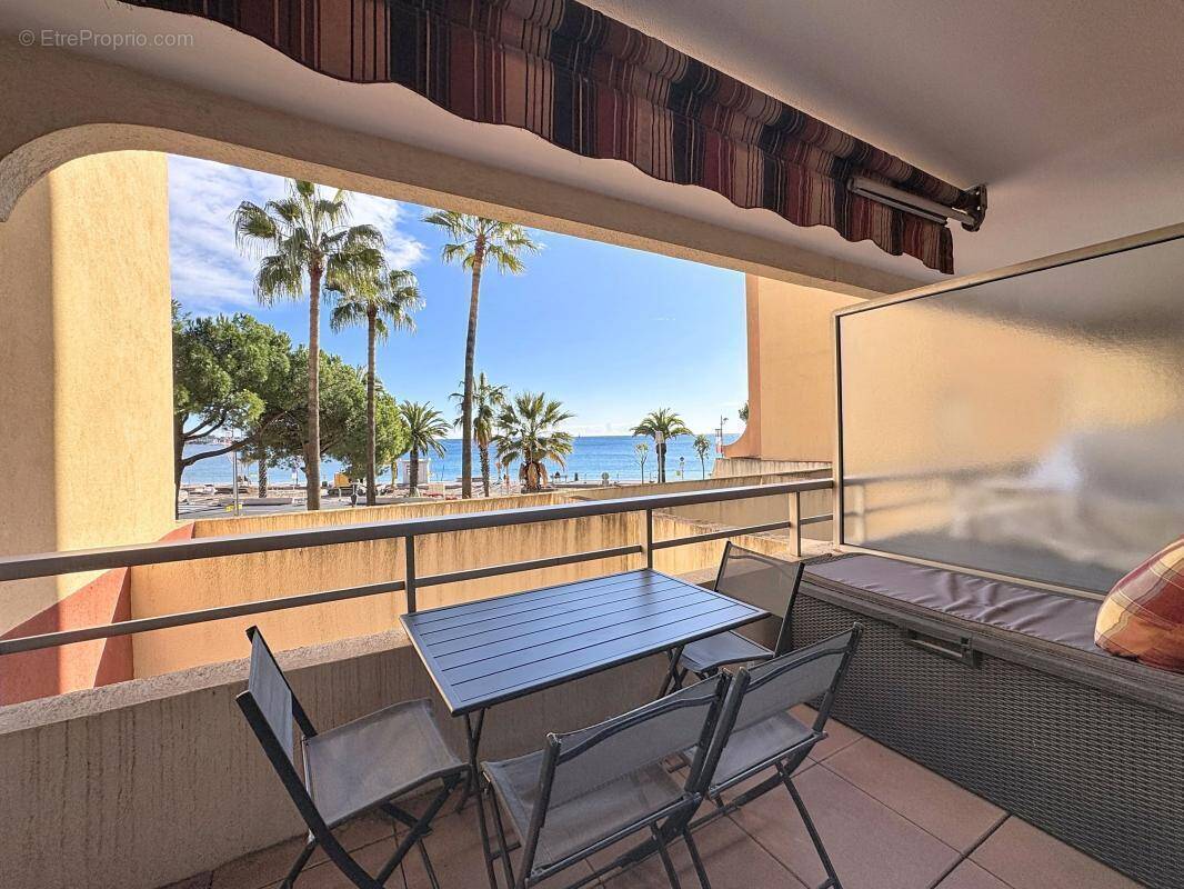 Appartement à FREJUS