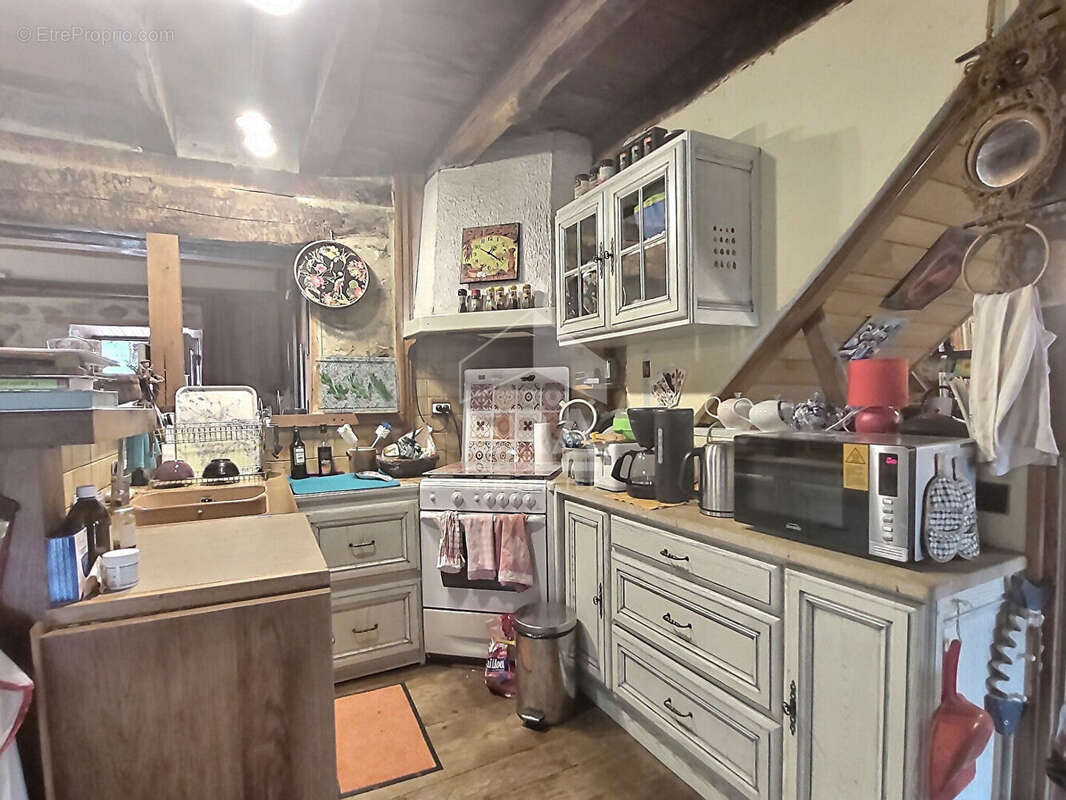 Maison à LACAPELLE-MARIVAL