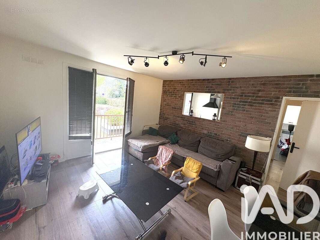 Photo 6 - Appartement à LIVRY-GARGAN
