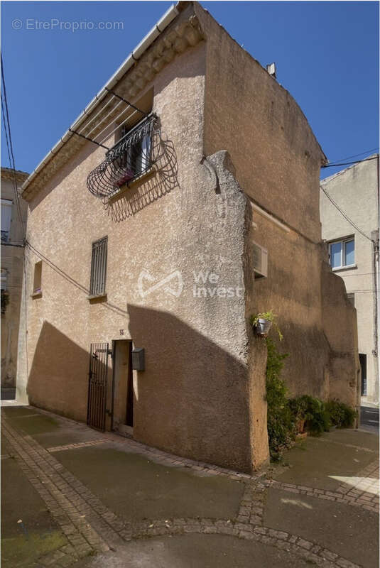 Maison à VILLENEUVE-LES-BEZIERS