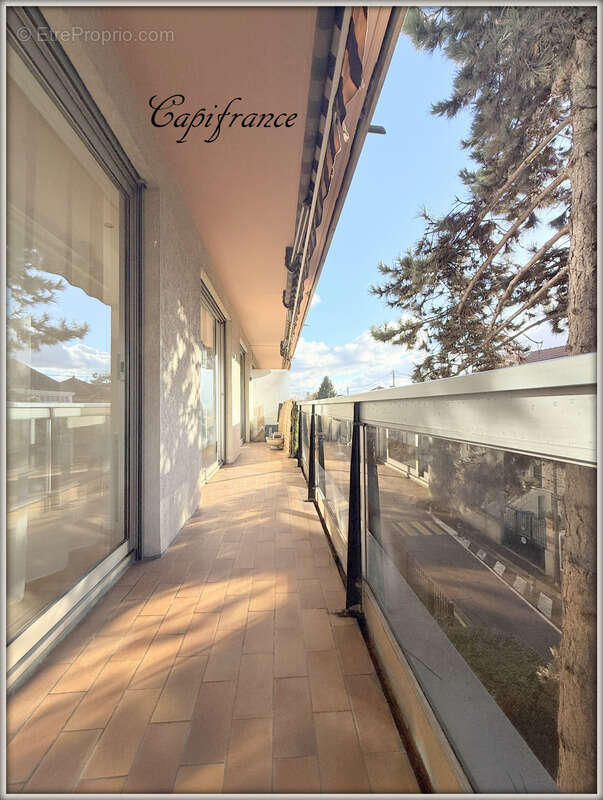 Appartement à AULNAY-SOUS-BOIS