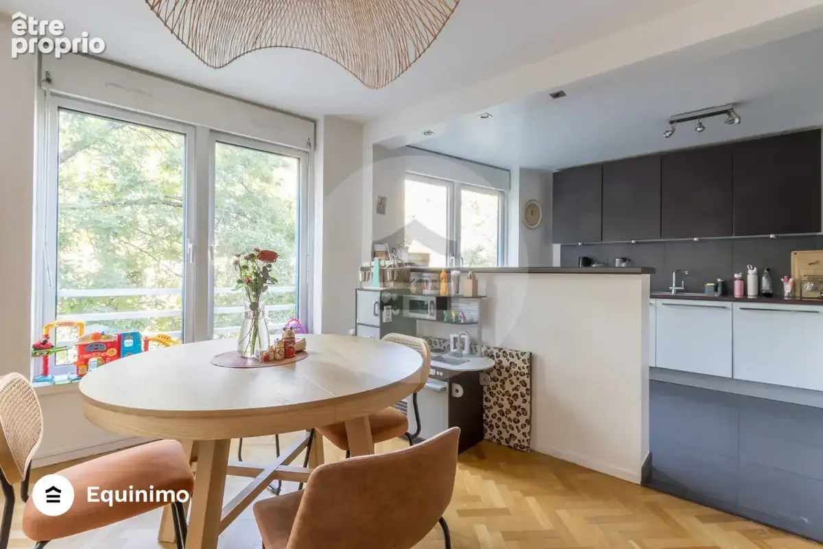 Loft lumineux avec vue sur la Seine en parfait état dans une résidence grand standing avec cave et parking sit - photo 8