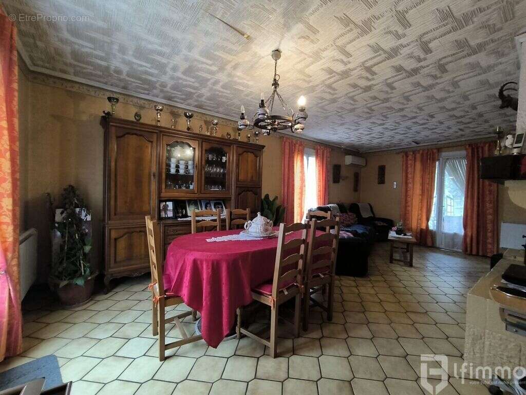 Maison à PUICHERIC