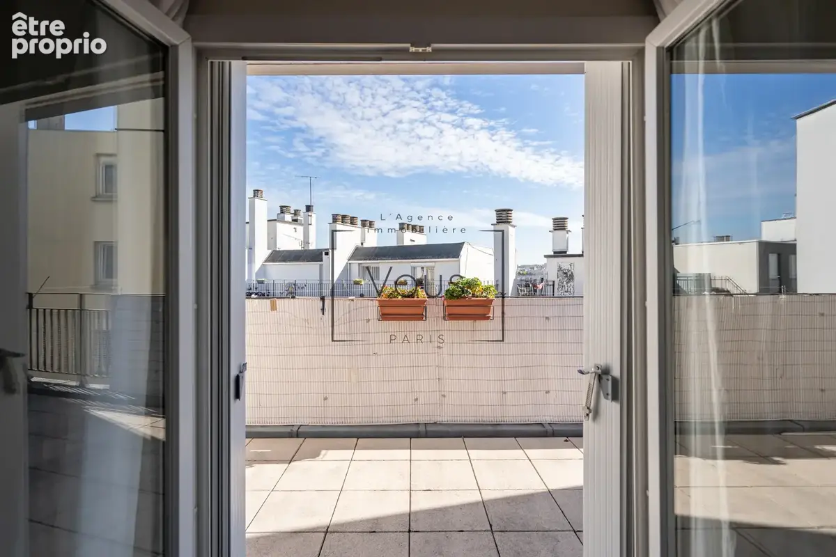 Deux pièces penthouse et ses 50 m2 de terrasses sur le ciel de Paris (Paris XVe) - photo 14