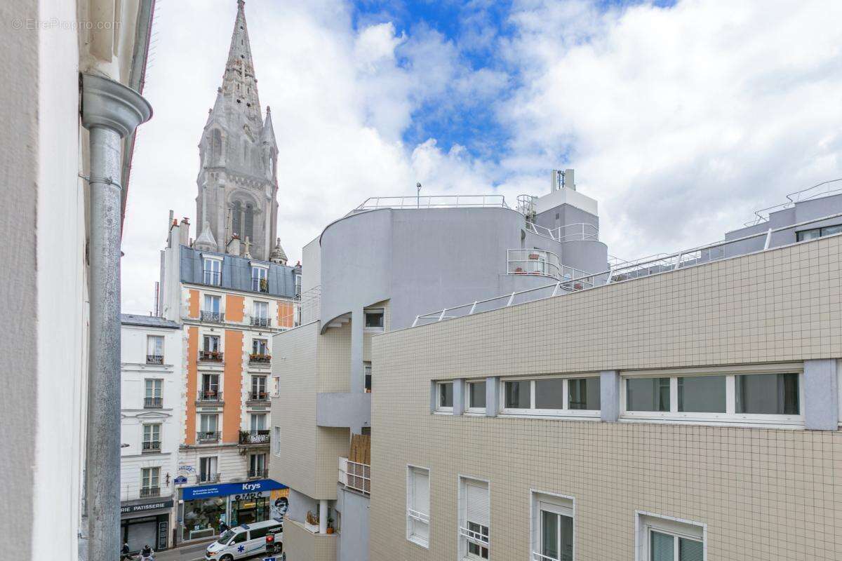 Appartement à PARIS-20E