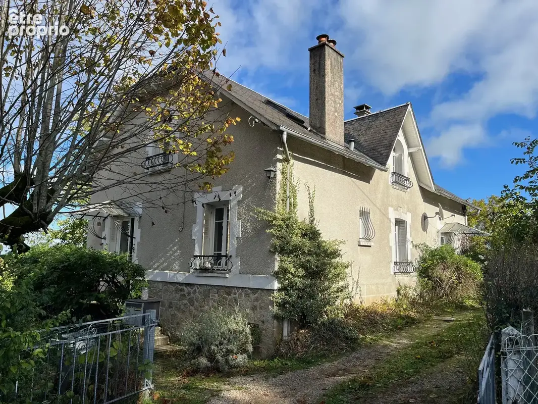 Mi-chemin Brive et Limoges - belle maison de village   7 pièces - photo 2