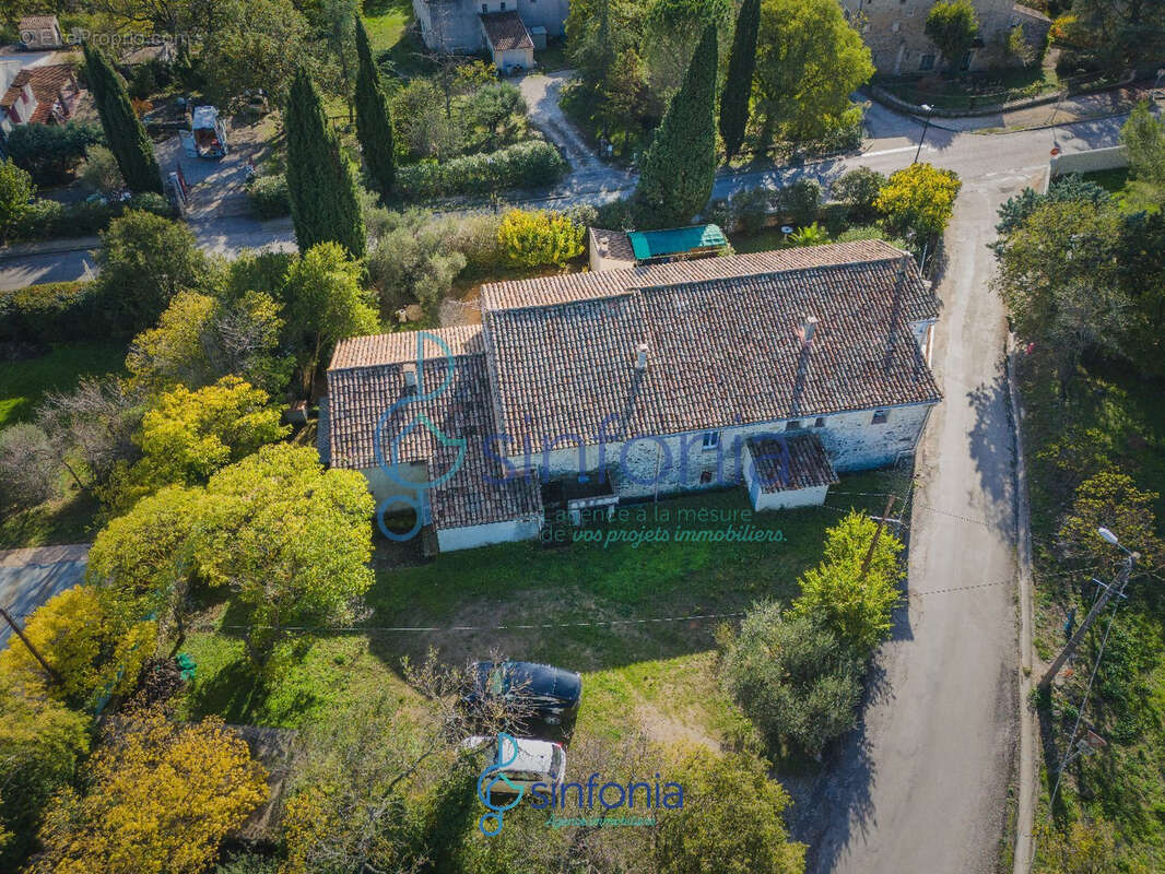 Maison à GARRIGUES-SAINTE-EULALIE