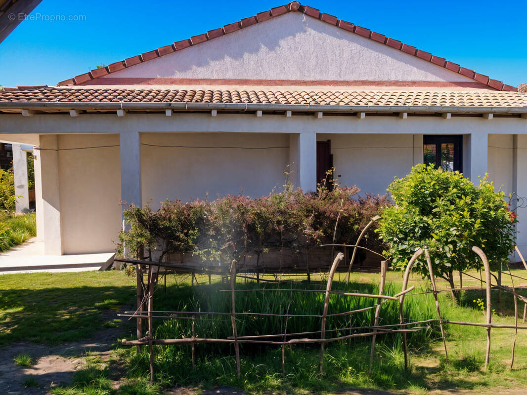 Maison à PORT-DE-BOUC