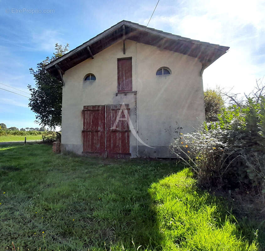 Maison à LANNEMAIGNAN