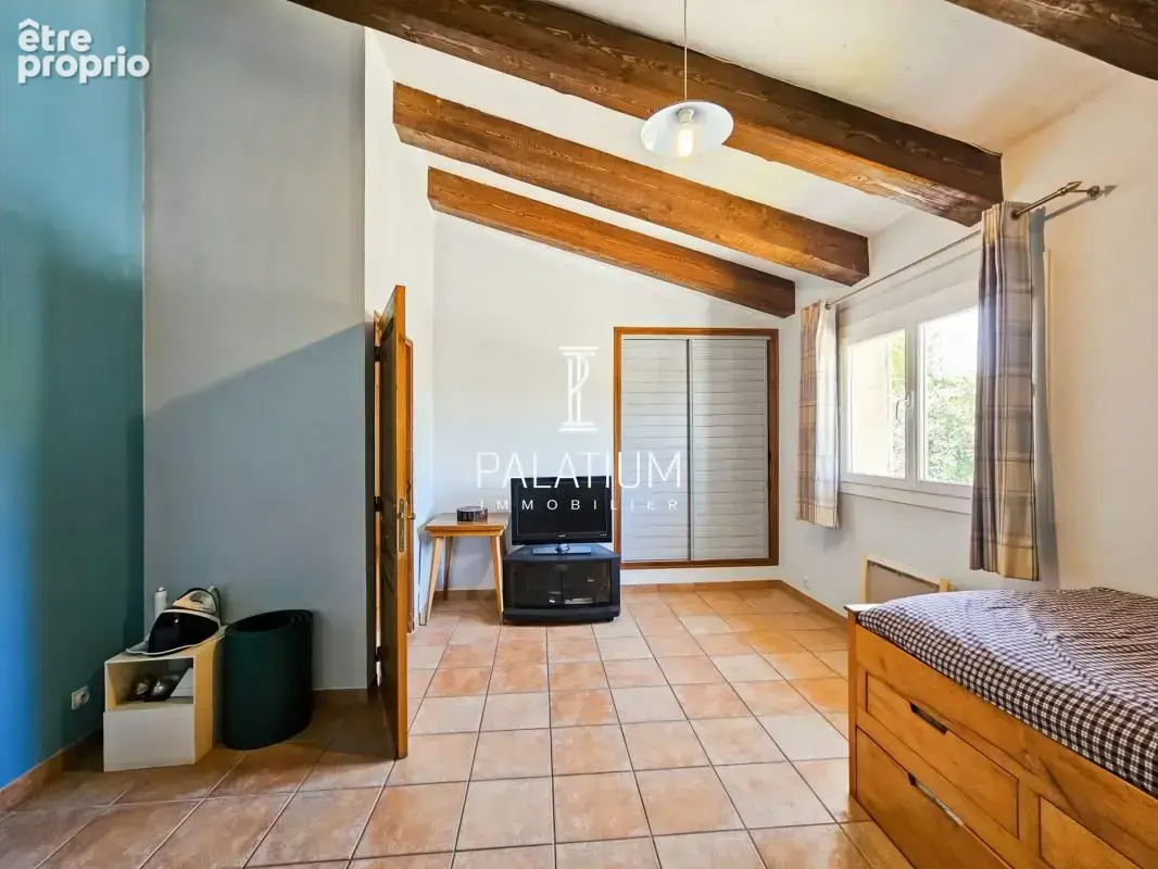Villa familiale T6 de 167 m² avec sous-sol de 93 m² et garage - photo 13