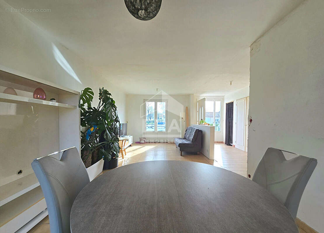 Maison à LA MONTAGNE