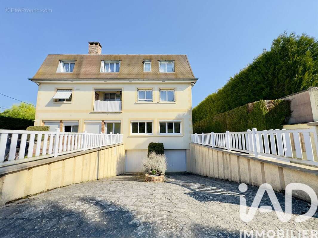 Photo 8 - Appartement à D'HUISON-LONGUEVILLE