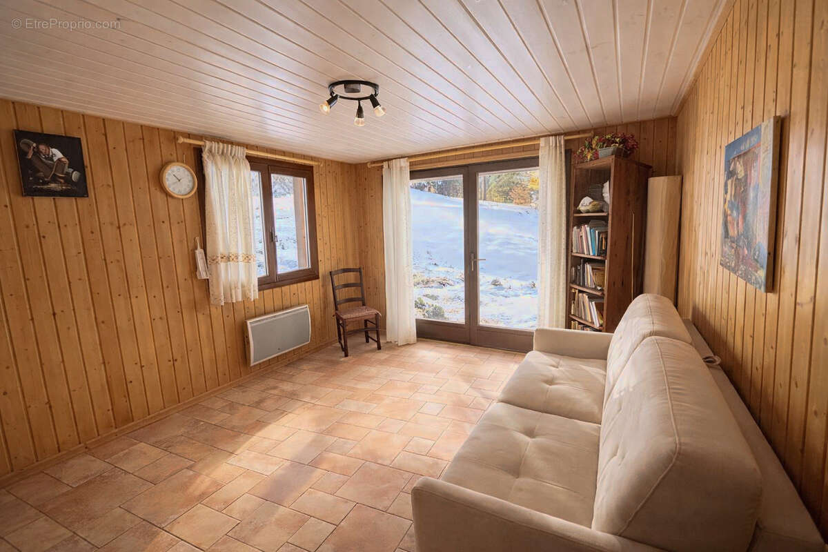 Maison à BOGEVE