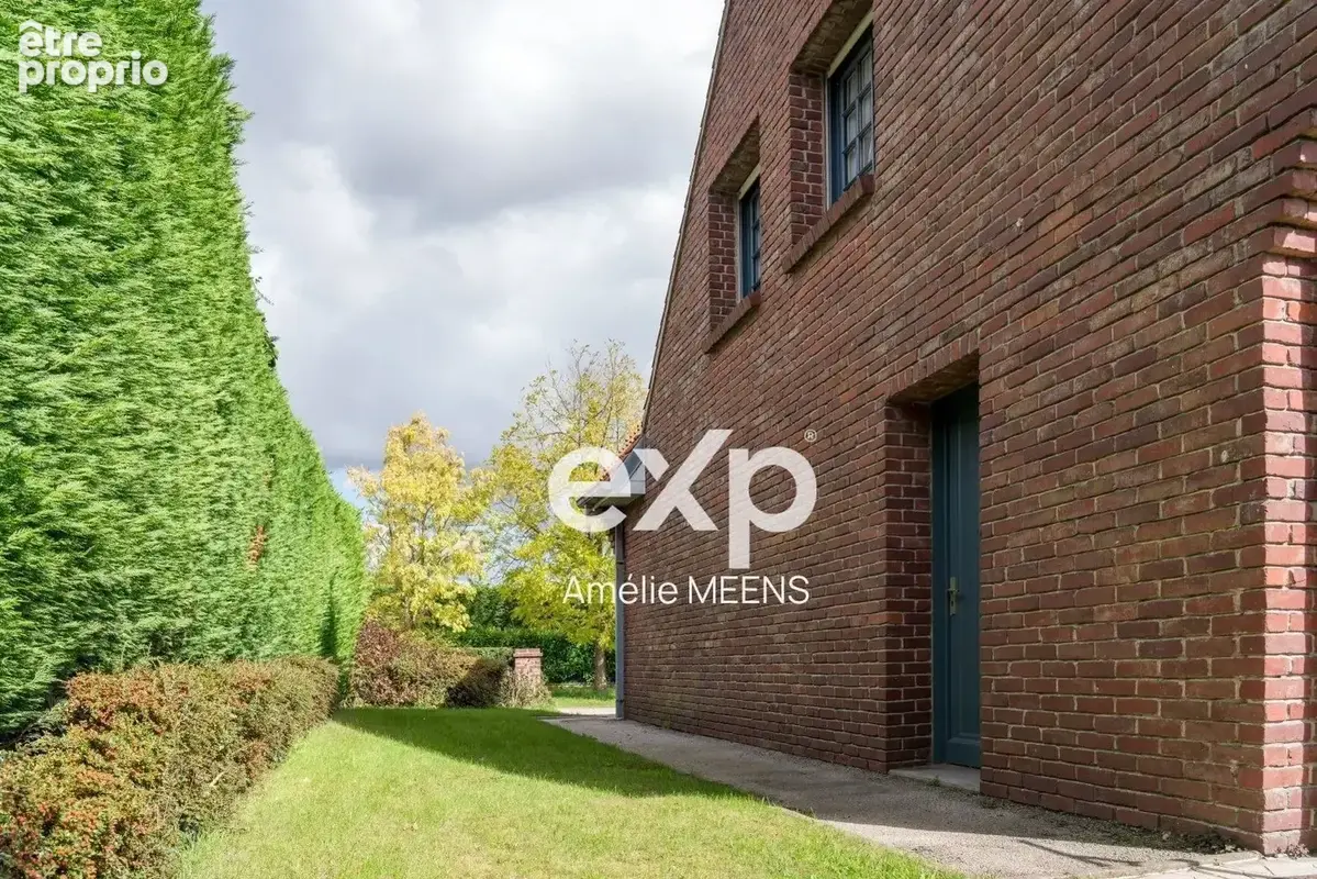Maison 7 pièces 157 m² à vendre à Esquelbecq (59470) - photo 3