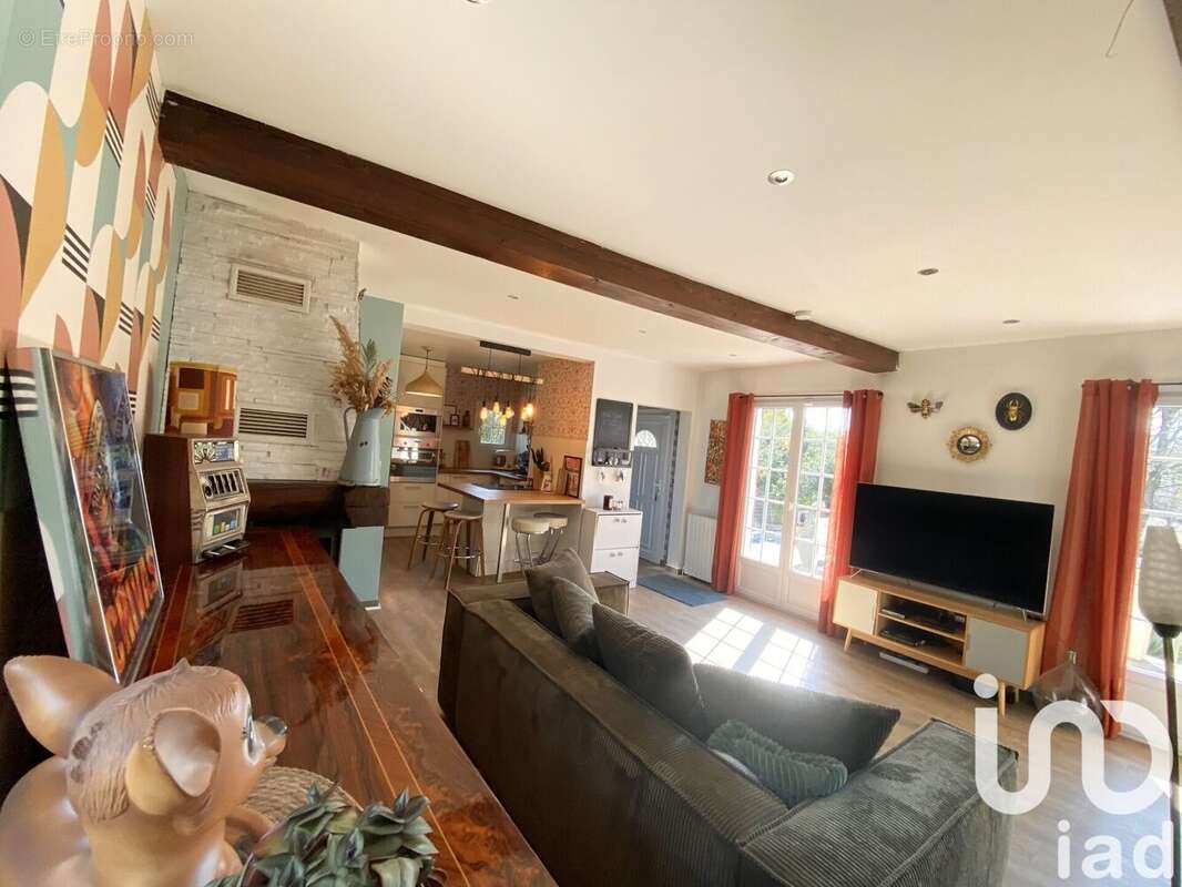 Photo 9 - Maison à SAINT-FARGEAU-PONTHIERRY