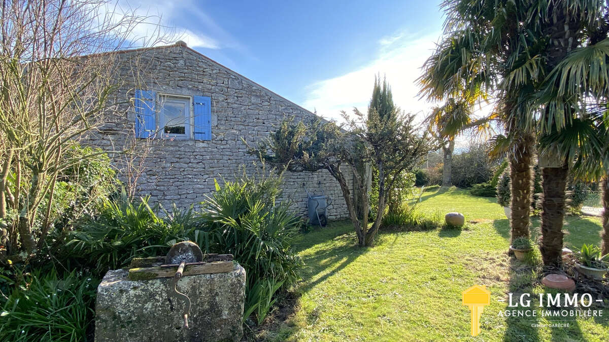 Maison à BOUTENAC-TOUVENT