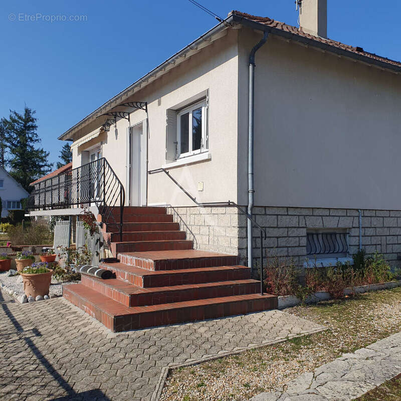 Maison à NOUAN-LE-FUZELIER