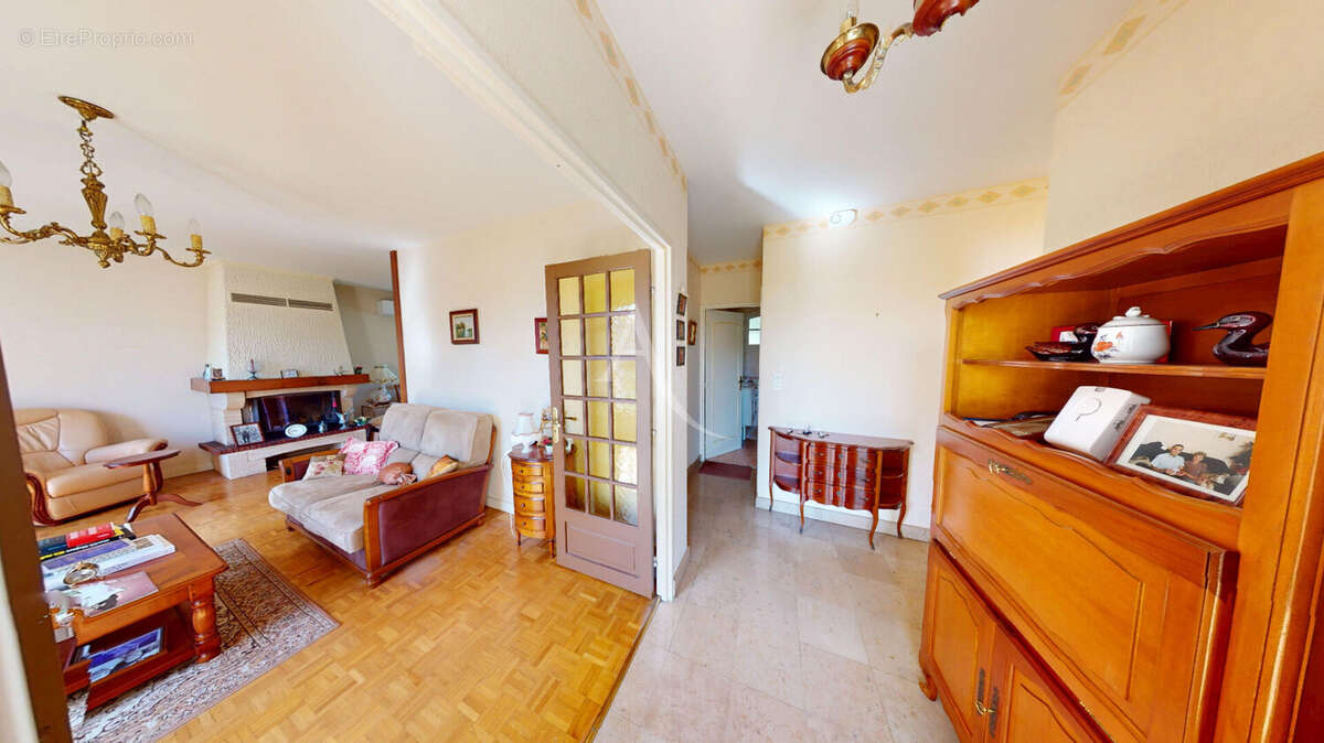 Maison à BUXEROLLES