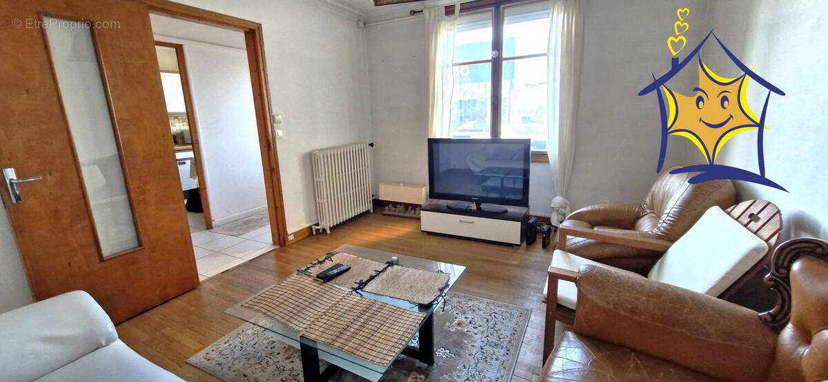 Maison à VIRY-CHATILLON