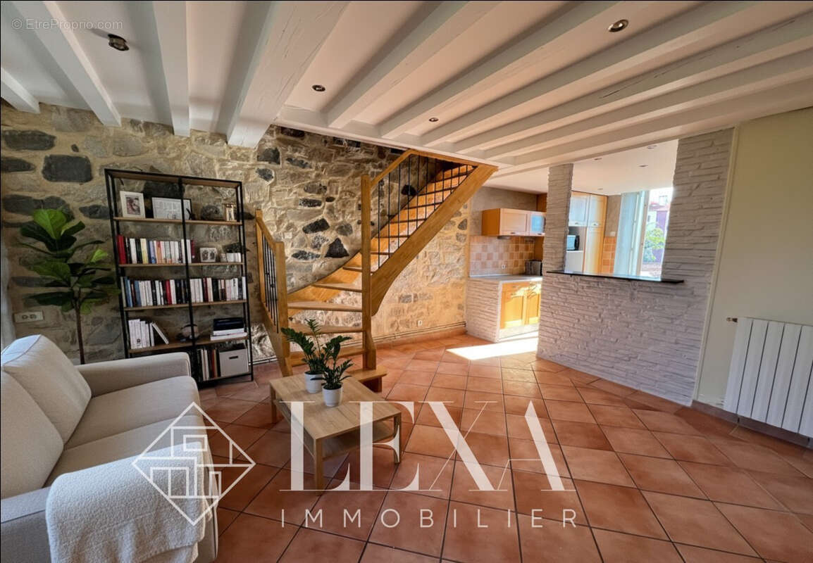 Maison à NIMES