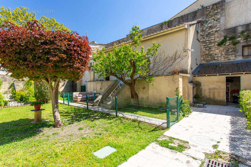 Immeuble à vendre NIMES (30) - photo 4