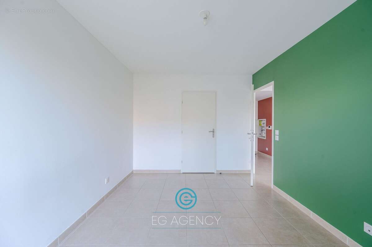 Appartement à MARSEILLE-12E