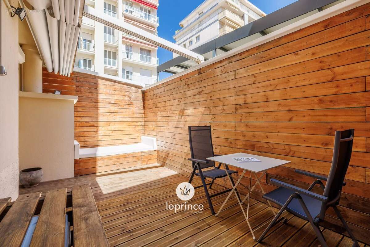 Appartement à NICE