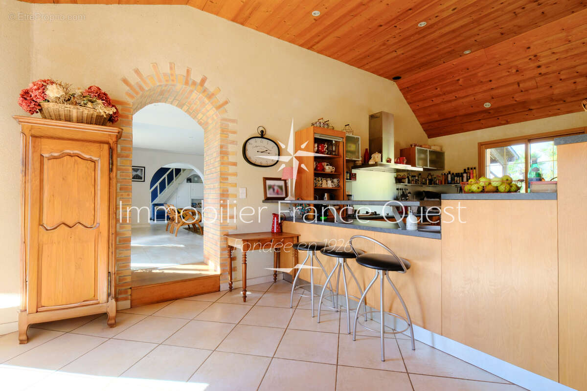 Maison à SABLE-SUR-SARTHE