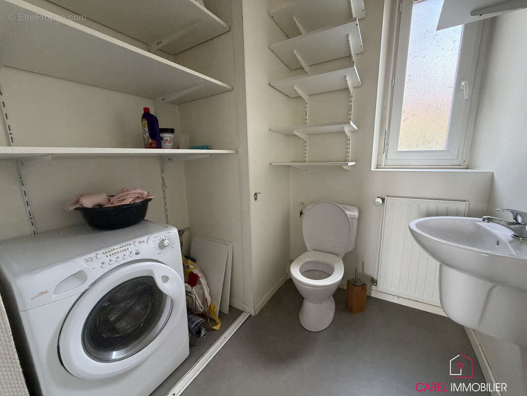 Spacieux T2 de 53m2 avec balcon, garage et possibilité de créer un 2nd appartement - photo 5