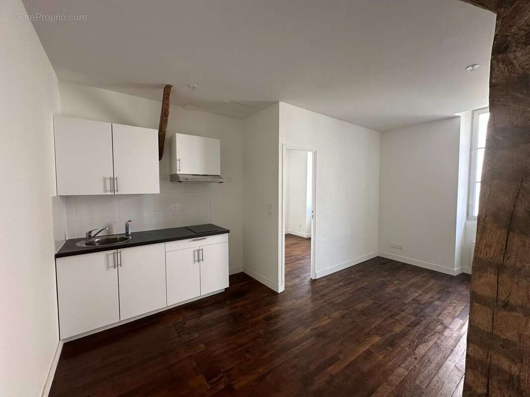 Appartement 31 m² à Poitiers  - photo 3
