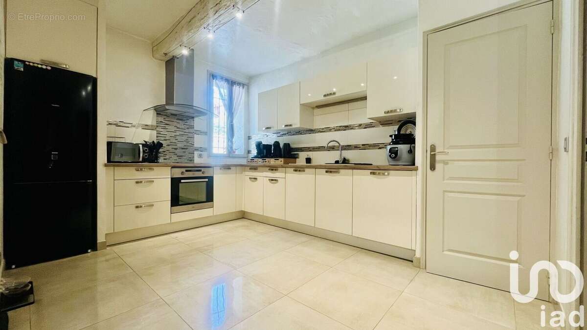 Photo 2 - Appartement à LE MUY