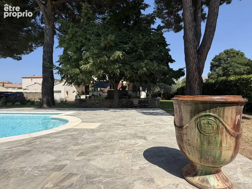 Grande villa avec piscine tous commerces à pieds - photo 15