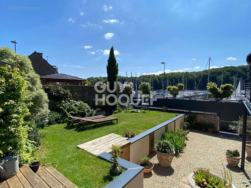 Maison à LA VICOMTE-SUR-RANCE