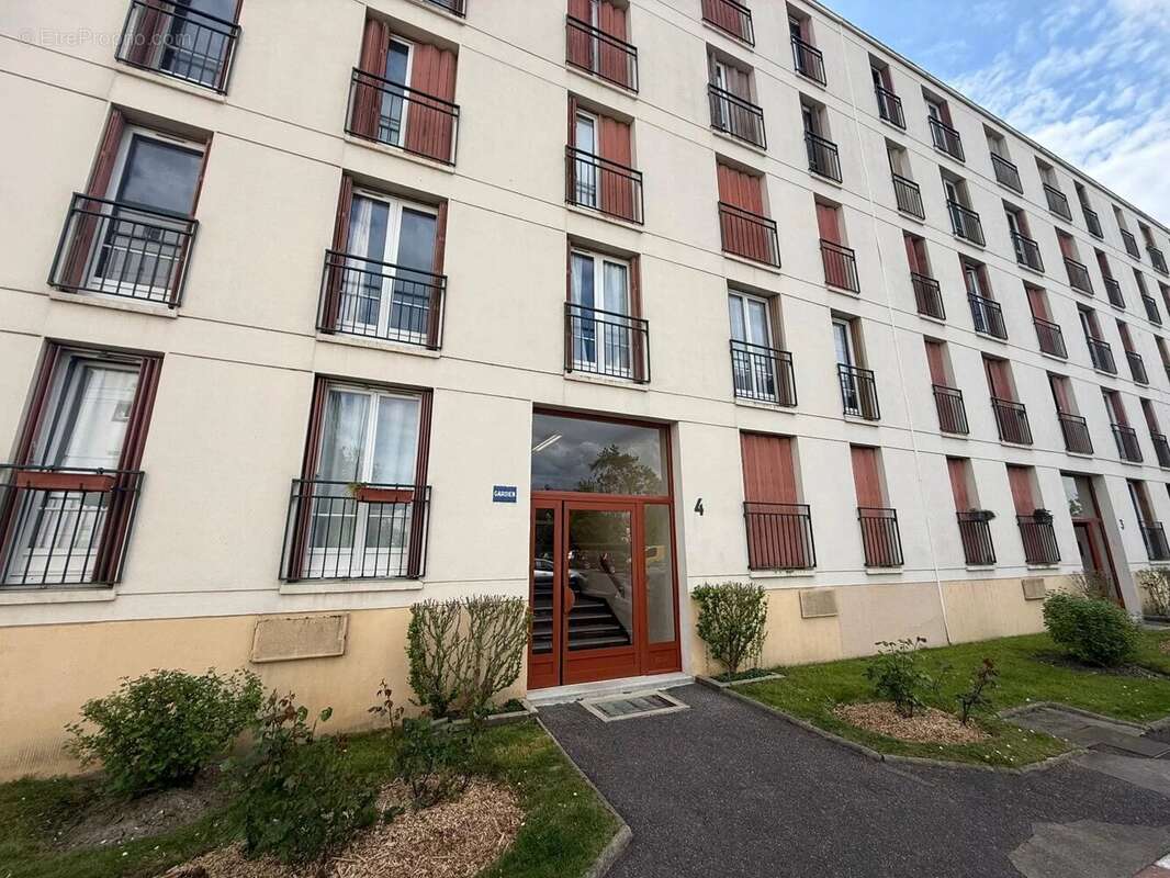 Appartement à DEUIL-LA-BARRE