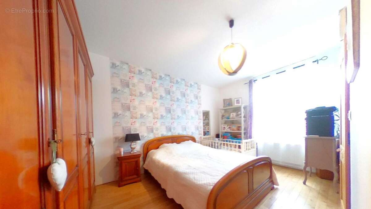 Maison à GOUZEAUCOURT